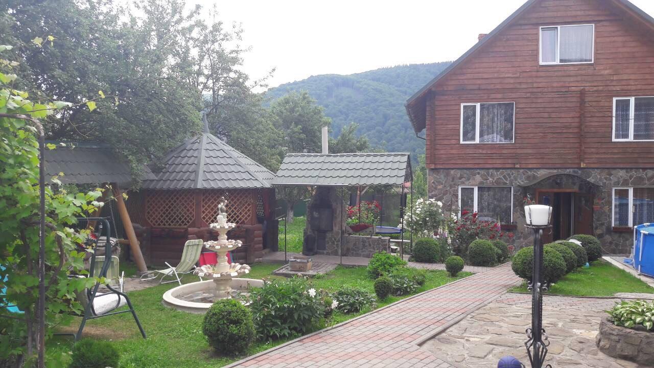 U Romana Yaremche Dış mekan fotoğraf